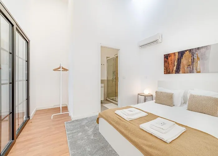 Fornos Deluxe Apartamento *