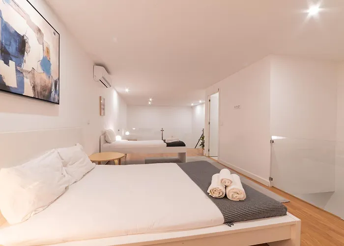 Fornos Deluxe Apartment